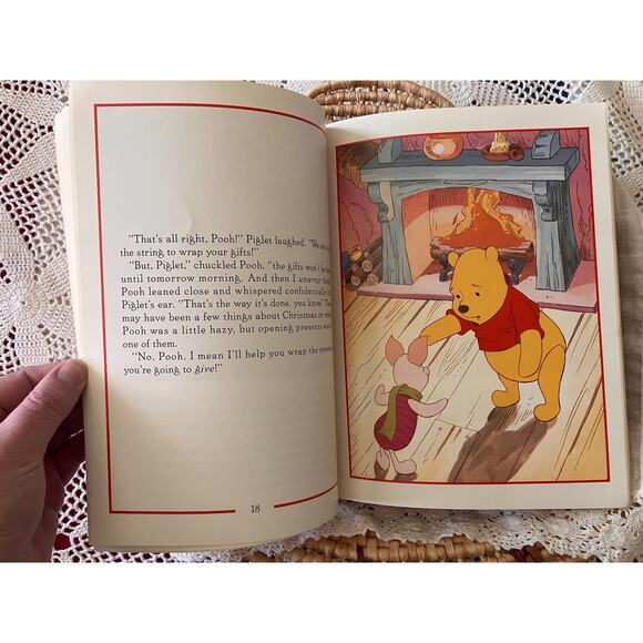 1991 Disney's Winnie the Pooh Christmas - Picture 4 of 6